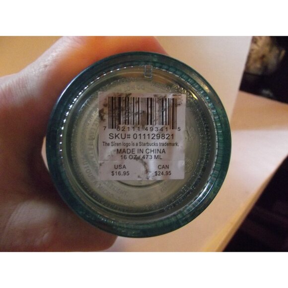 Starbucks 16 Oz Iridescent Tumbler With Lid - Mermaid Vibes for Your Everyday Hy - Picture 3 of 3